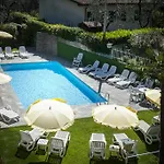 Garni Ischia 3*