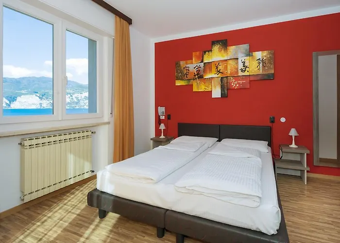 Hotel Garni Ischia Malcesine