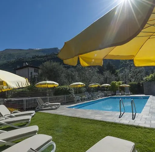 Hotel Garni Ischia 3*