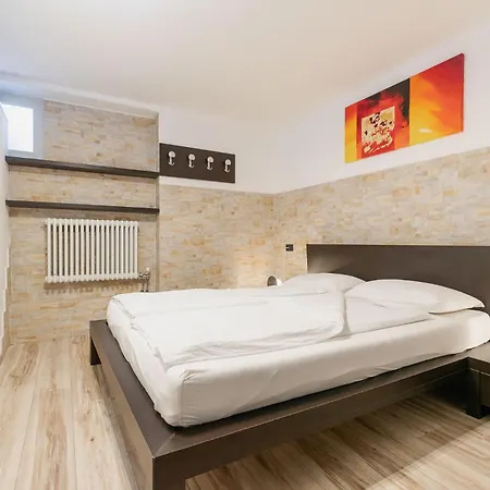 Garni Ischia 3*
