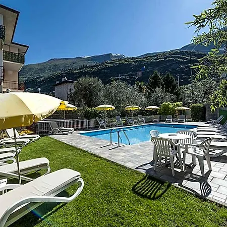 Garni Ischia 3*