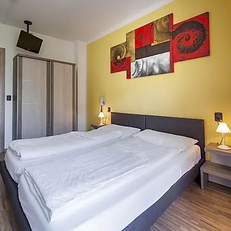 Garni Ischia 3*