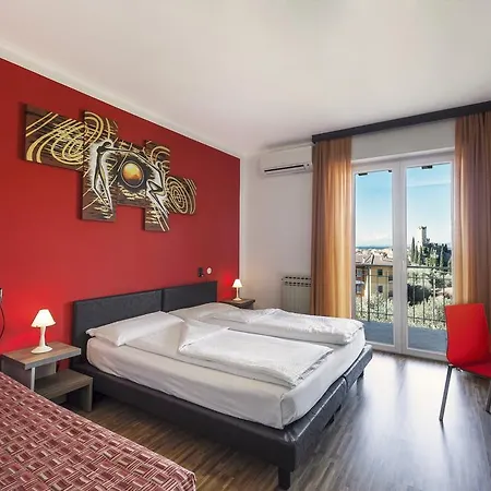 Garni Ischia Szálloda 3*