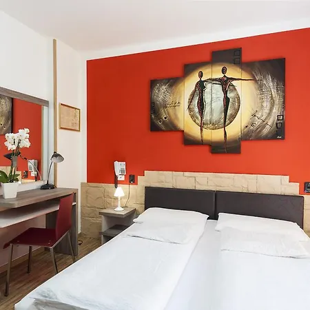 Szálloda Garni Ischia